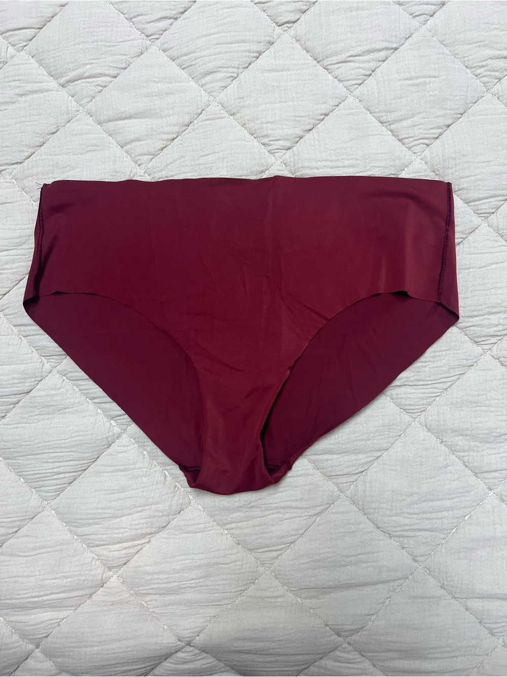 High-Waist Seamless Panties — Deep Burgundy